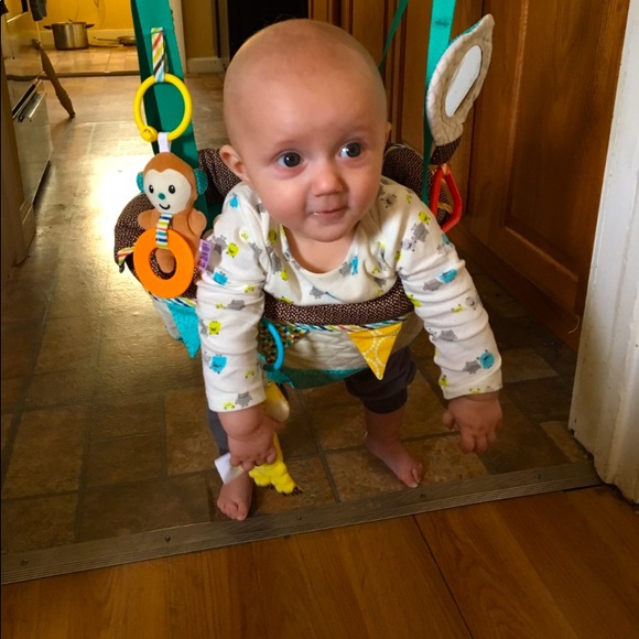 up up and away deluxe doorway jumper